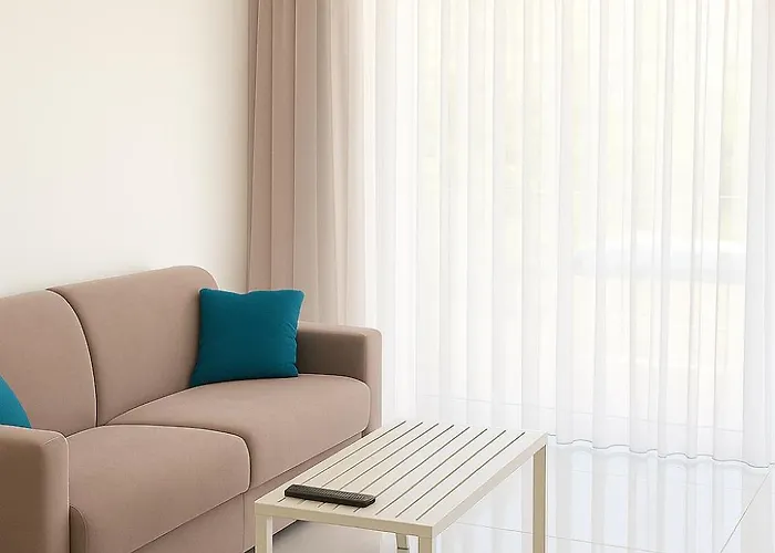 Penelope 15 アパート クレンディ